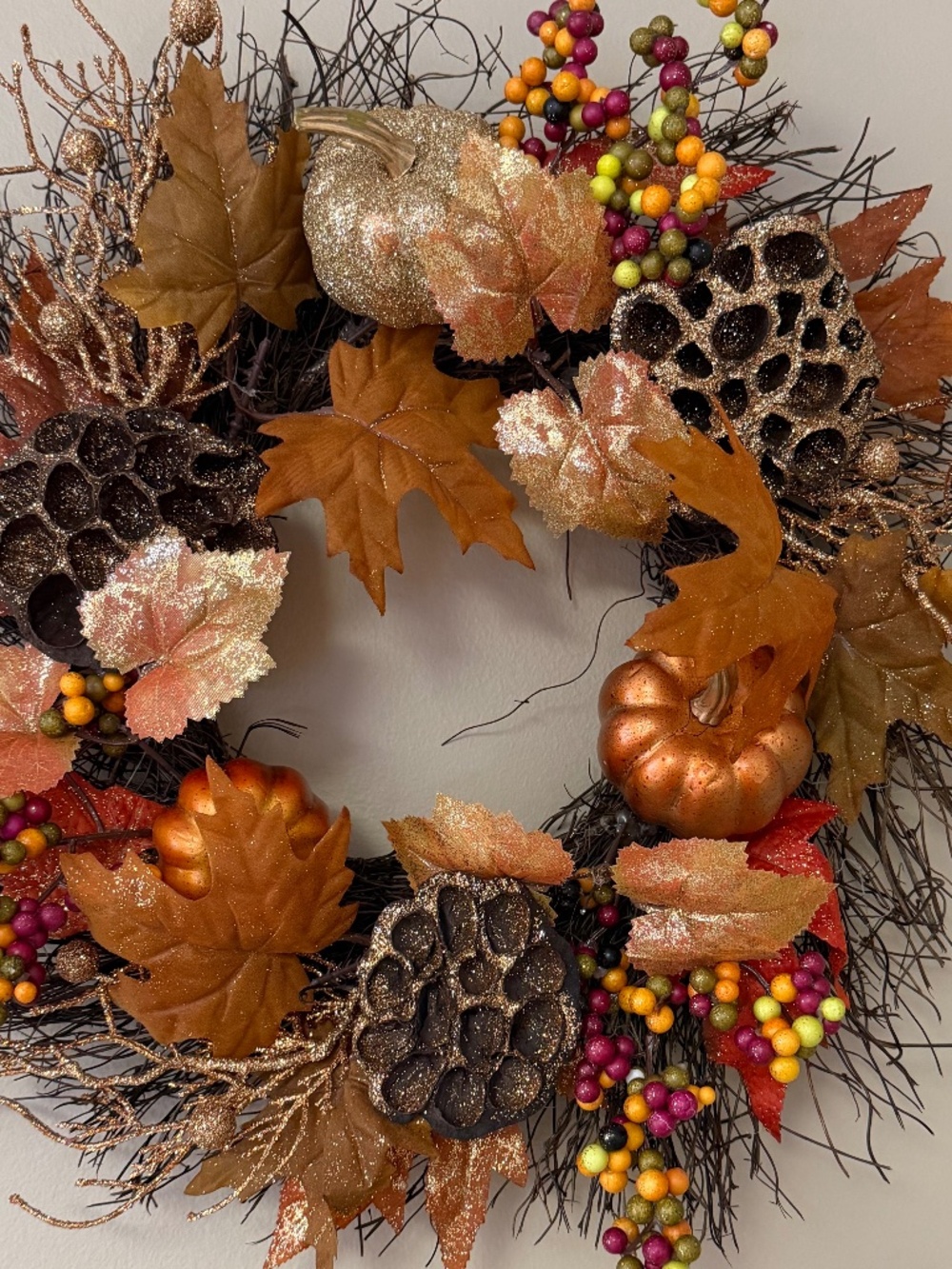 16" Beautiful Fall Wreath  Autumn Harvest Pumpkins Lotus Pods-FALL